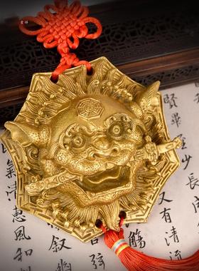 铜狮咬剑挂件狮子睚眦吞口兽头大门房门客厅窗户装饰小家居摆件