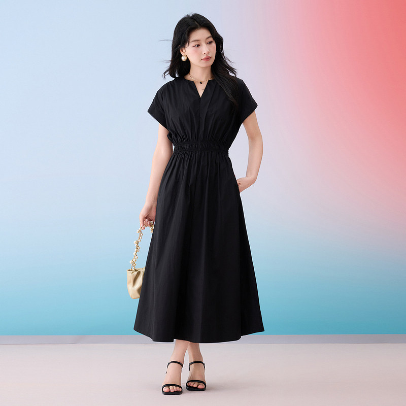 Basic House/百家好轻奢收腰连衣裙V领褶皱中长款裙子女夏季新款,淘宝优惠券,粉丝福利购,淘宝优惠卷