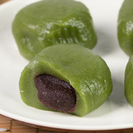 【新鲜制作】艾草青团 糕点小吃 蛋黄肉松青团 红豆 芝麻 糯米糍