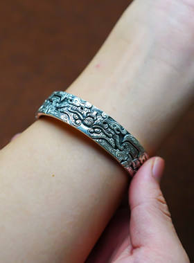 义清堂足银手工錾刻祥云手镯