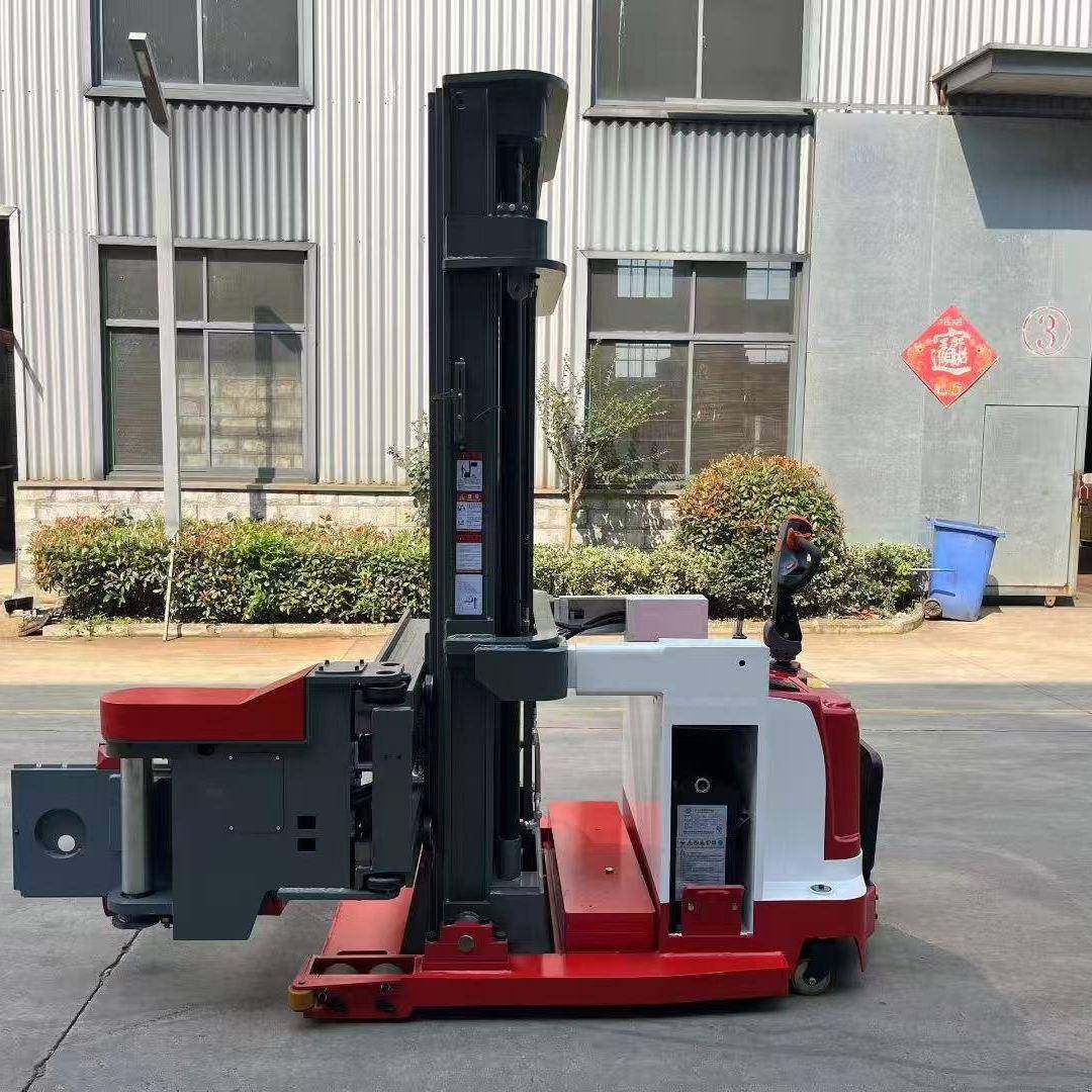 现货自托盘侧提升机电动堆垛机堆高车半电动物流工厂作业堆高车,淘宝优惠券,粉丝福利购,淘宝优惠卷