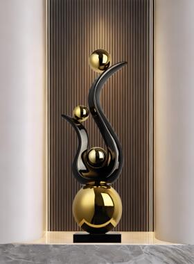 现代轻奢样板间创意抽象玄关摆件