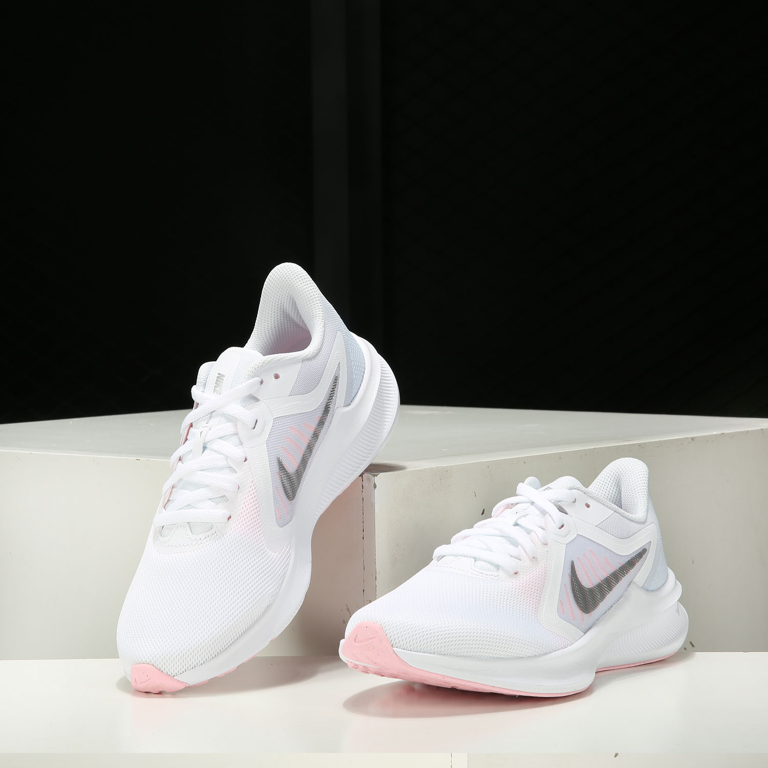 Nike/耐克正品2020夏季新款女网面透气轻便运动跑步鞋 CI9984-007 - 图0