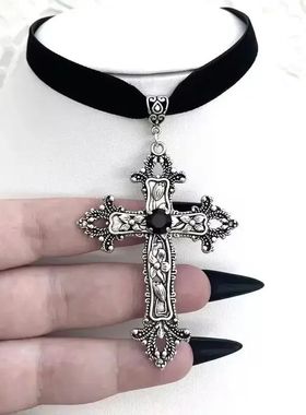 Vintage Antique Silver Color Cross Choker Black Rhinestone G