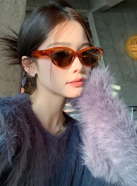 复古猫眼衬肤白方圆脸秒变上镜