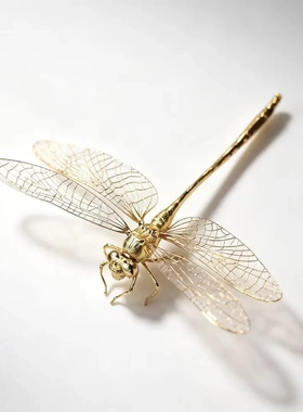 新款轻奢金色镂空蜻蜓精致立体翅脉小众高级桌面摆件好看气质配饰