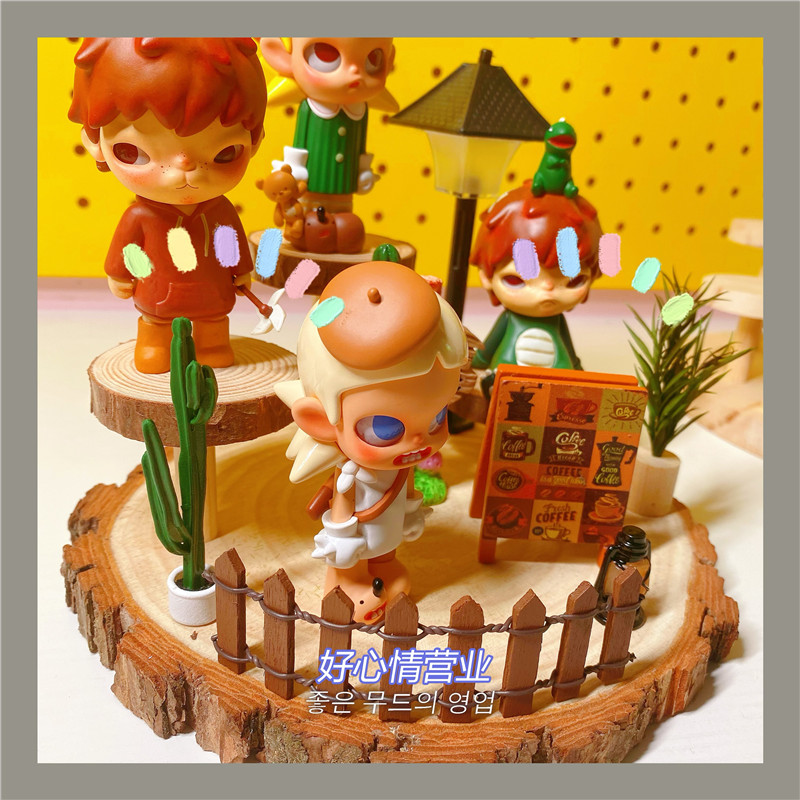 Forest-style multi-layer solid wood display rack for figure storage