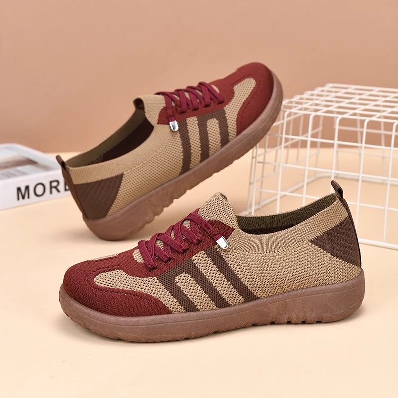 新款春秋季老北京布鞋女软底防滑老年妈妈鞋百搭松紧口透气懒人鞋,淘宝优惠券,粉丝福利购,淘宝优惠卷