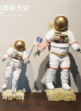 创意宇航员摆件北欧风格商场店铺商业空间客厅房间软装装饰品摆设