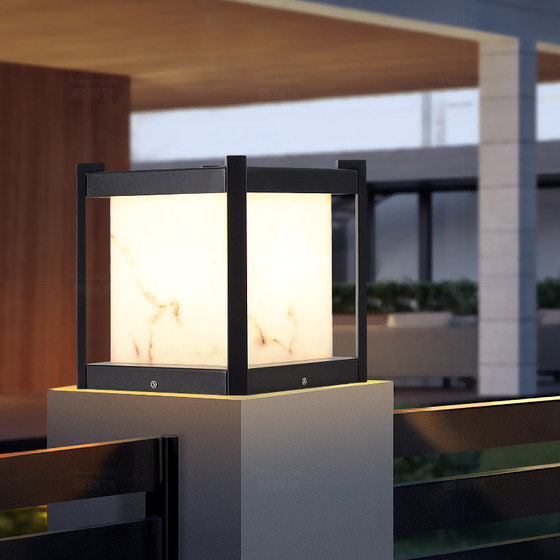Solar courtyard waterproof outdoor modern column lamp