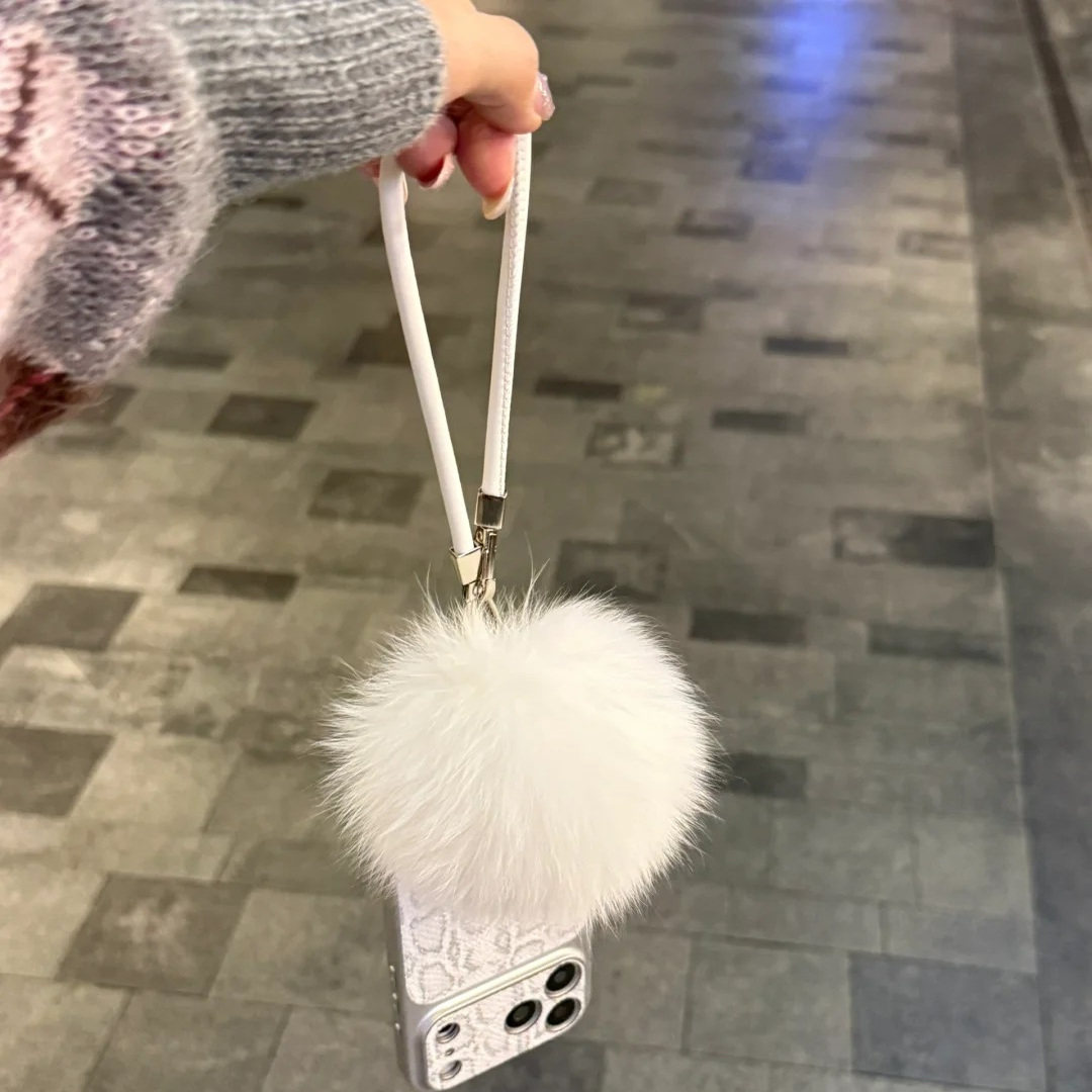 高级感蛇皮纹鼓包毛球挂件适用iPhone17ProMax手机壳16苹果15软14,淘宝优惠券,粉丝福利购,淘宝优惠卷