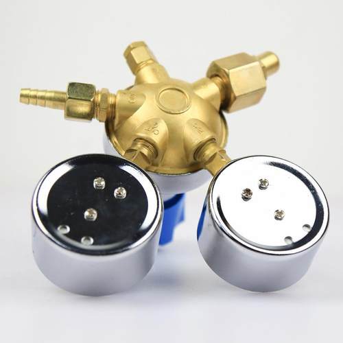 YQAr-5氩气减压器0.6*25MPa牌减压阀氩气表上海减压器 - 图1