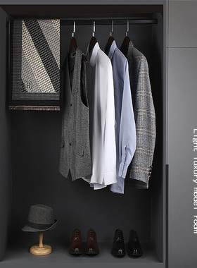 轻奢样板房间男i士衣帽间衣w柜卧室装饰品西装皮鞋摆件软装展厅陈