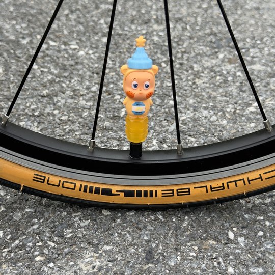 Star valve cap bicycle decorative folding bike accessories road bike modified valve core cover mountain bike night fluorescent