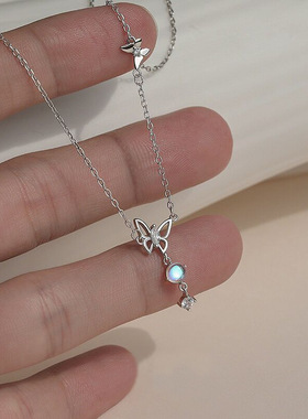 24年新款s925纯银月光石蝴蝶清泉吊坠项链女小众设计感网红锁骨链