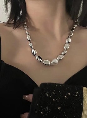 日韩轻奢银色不规则串珠项链女小众I气质珍珠锁骨链新款颈链