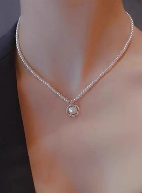 珍珠项链轻奢小众赫本风装饰颈链女款2024新款网红爆款配饰锁骨链