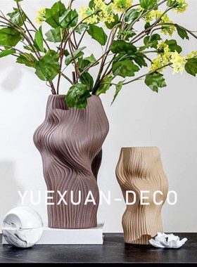 粤萱简约现代陶瓷艺术花器摆件装饰样板间酒店P售楼部家庭书房软
