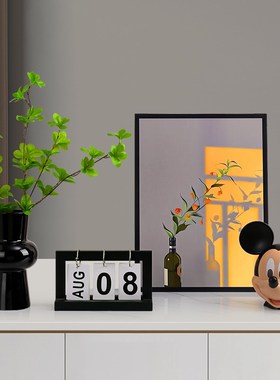 现代入户玄关装饰画摆件轻奢高档客厅电视柜摆Q设家居饰品软装布