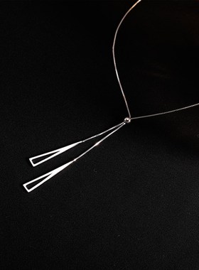 秋冬长款毛衣链女项链2024年新款潮小众设计感高级卫衣锁骨链女