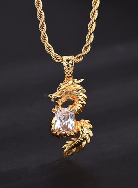 欧美跨境嘻哈冰花切龙形吊坠男女新年红轻奢国P潮龙镶锆石说唱项