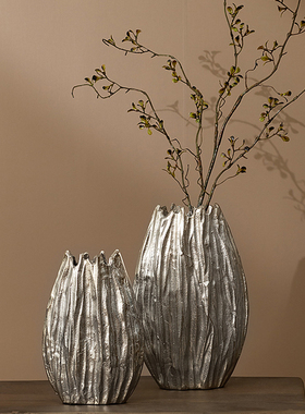 欧式现代简约铝制金属锤纹花x器银色花瓶摆件样板间酒店客厅装饰