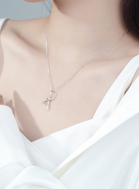 甜美森系蝴蝶结锆石S925银项链