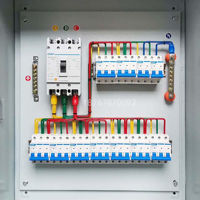 定制成套配电箱低压布线开关动力柜强电照明控制箱三相四线铜排柜