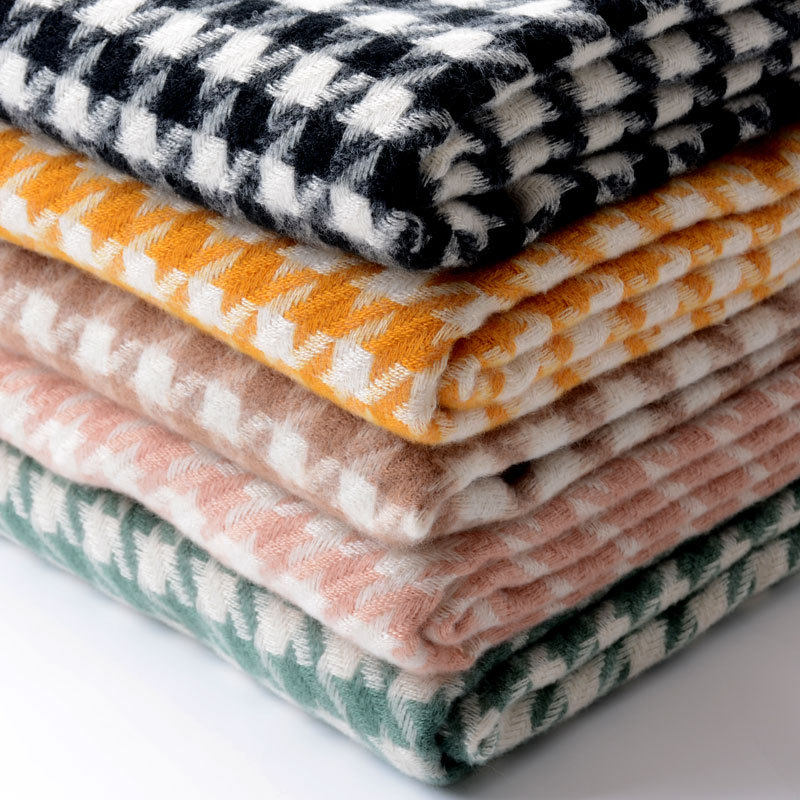 新款时尚拉毛千鸟格子仿羊绒围巾女简约学院风秋冬季保暖披肩两用,淘宝优惠券,粉丝福利购,淘宝优惠卷