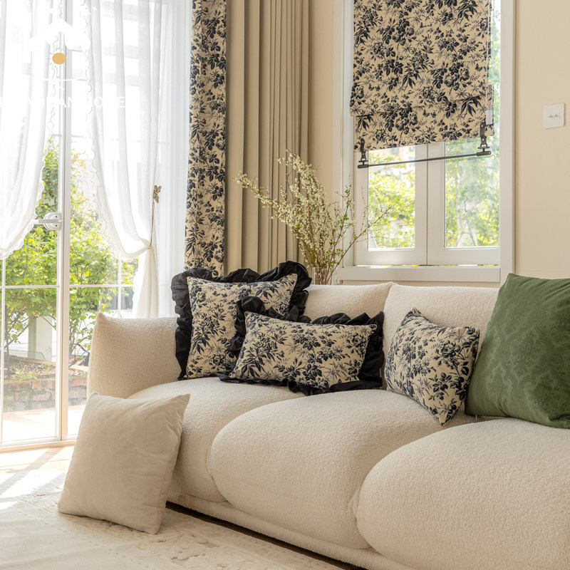 新款缤纷梦境黑白时尚q轻奢抱枕沙发卧室客厅Q床头汽车靠枕含芯布,淘宝优惠券,粉丝福利购,淘宝优惠卷