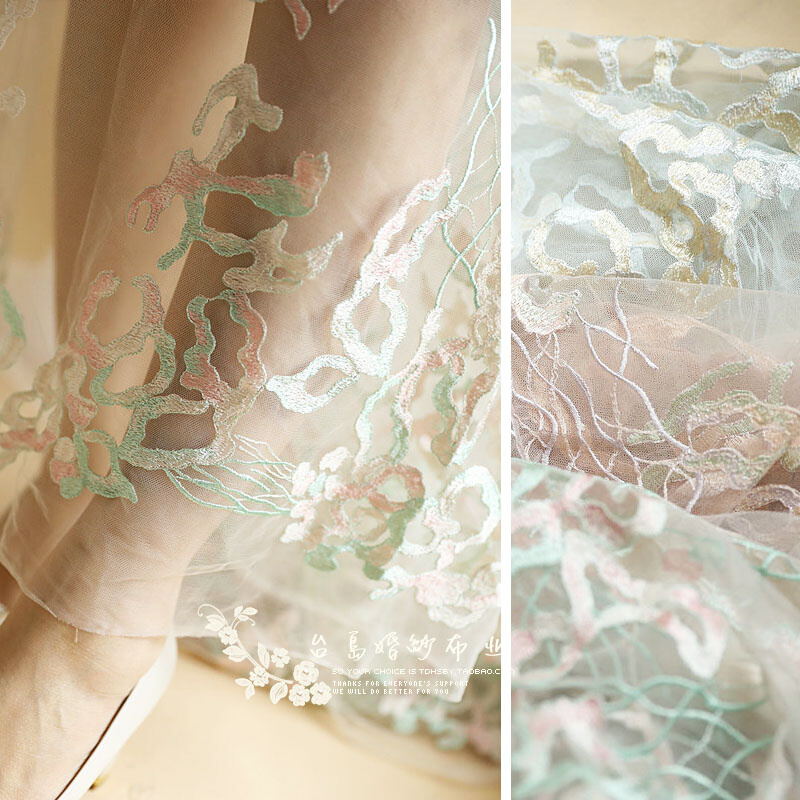 台岛彩色刺绣蕾丝布料连衣裙服装布料#L490婚纱材料面料 - 图3