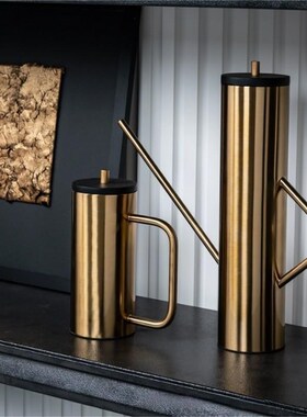 现代轻奢金属水壶形状摆r件酒柜客厅售楼处样板间电视柜玄关装饰