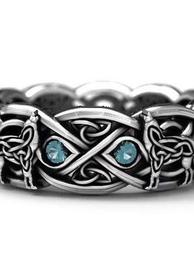 2025新款欧美复古镀金狼图腾朋克男戒批发跨境潮流饰品工厂直销