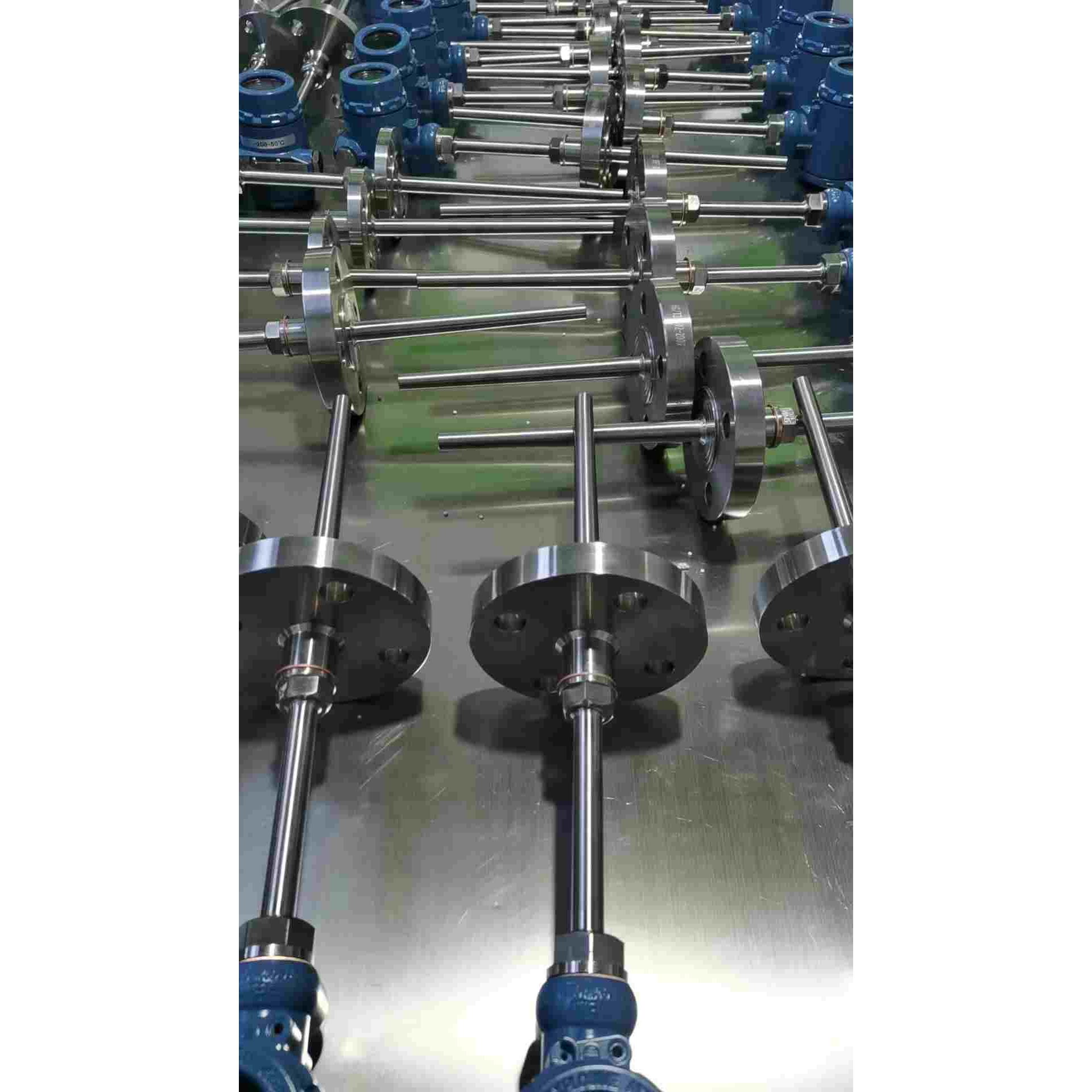 上驰WB-240一体化防爆数显温度变送器+HART 传感器防爆4-20mA输出 - 图1