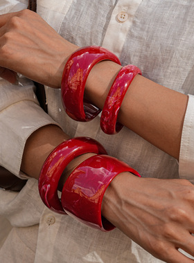 欧美复古红色树脂不规则手镯