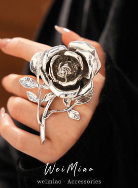 玫瑰花褶皱双指活动戒指金属风