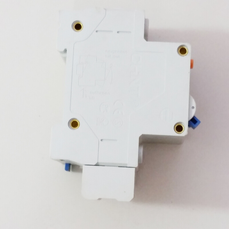 16a漏宝保护开关漏掉露电保护器1p十n漏电保护开关正泰家用220v-图0