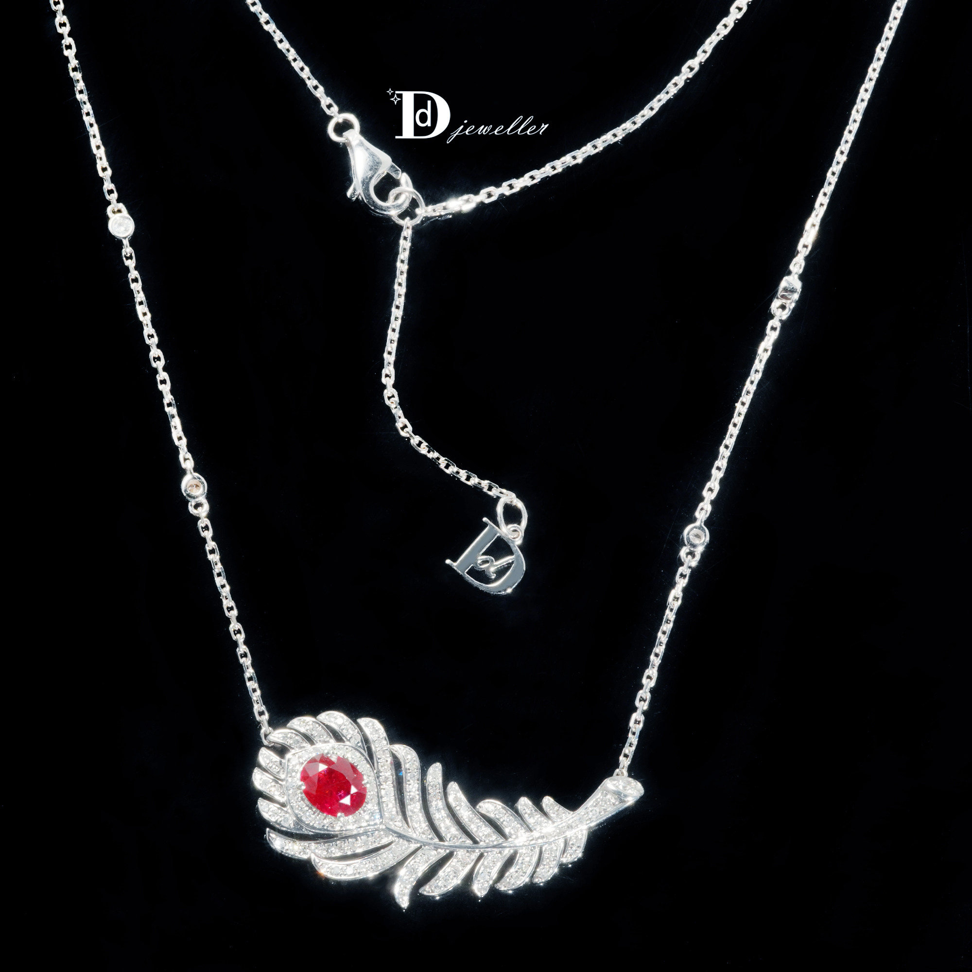 【珠宝人DD】现货18k白镶嵌缅甸红宝石羽毛款耳饰璀璨套系CGRL,淘宝优惠券,粉丝福利购,淘宝优惠卷