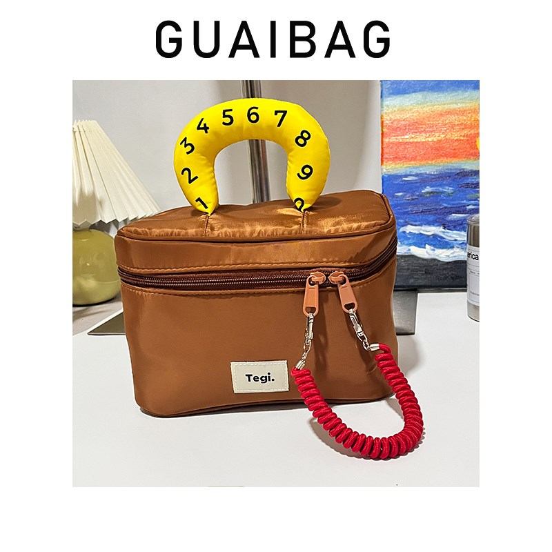 韩国tegi化妆包大容量刘亦菲同款包撞J色可爱洗漱包小众手提拎包