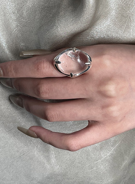 欧美夸张小众设计感大版白水晶扭爪戒指女同款简约百搭开口可调