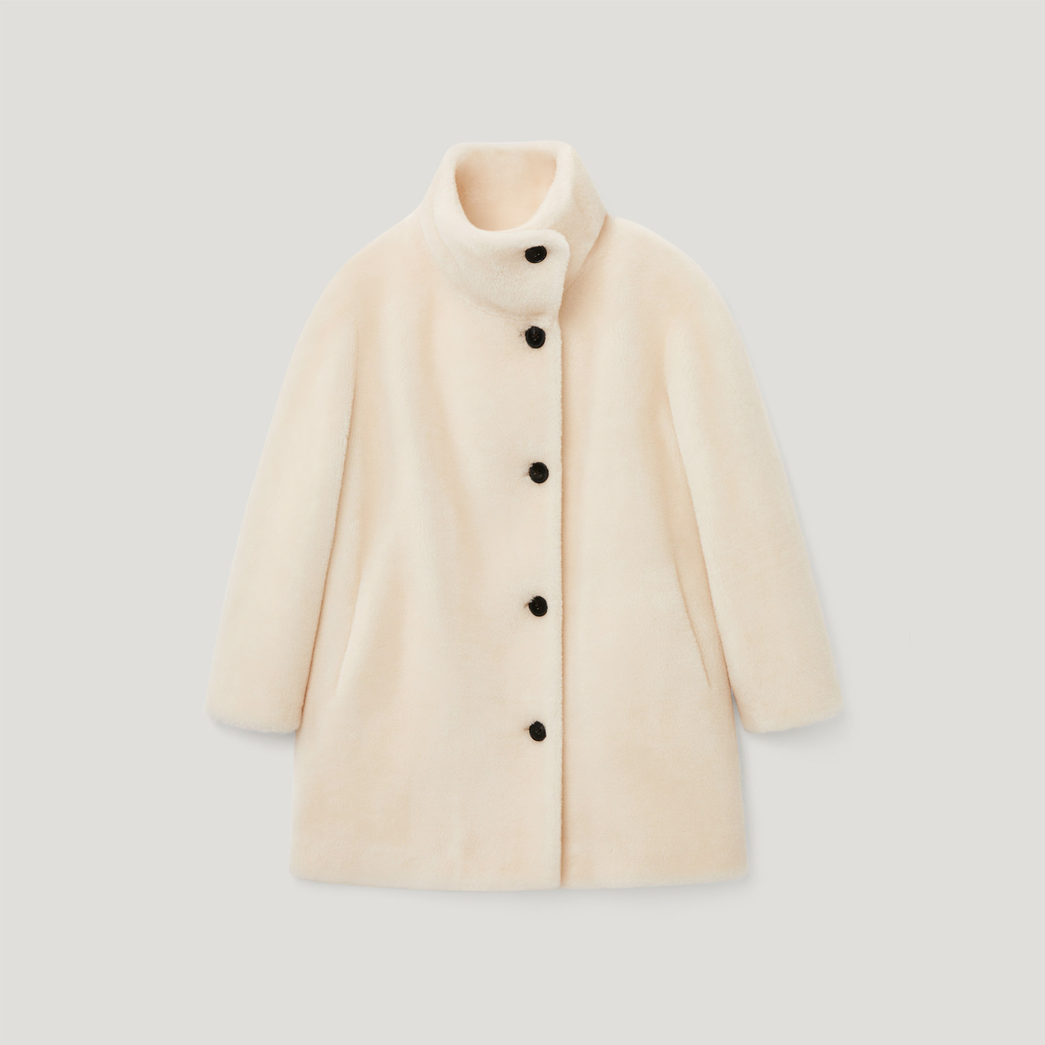 OVVOutlet秋冬热卖女装毛绒感经典单排扣舒适保暖休闲大衣