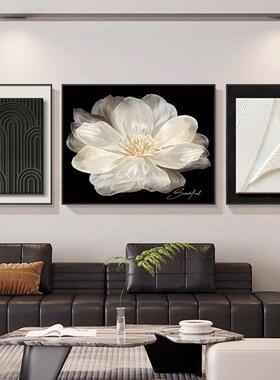 黑白高级感客厅装饰画抽象山茶花沙发背景墙壁画法式复古三联挂画