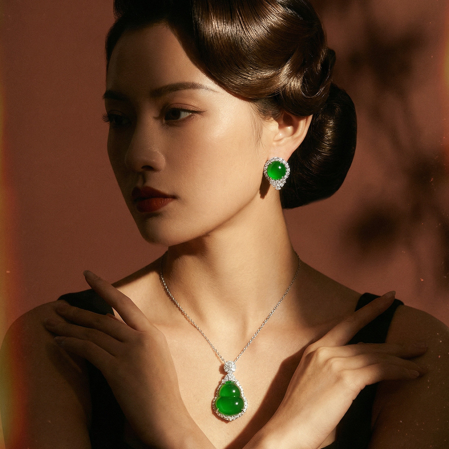 AILEQ镀K金天然玉髓满绿新品蛋面果珠耳钉爆款铜合金品质珠宝耳环,淘宝优惠券,粉丝福利购,淘宝优惠卷