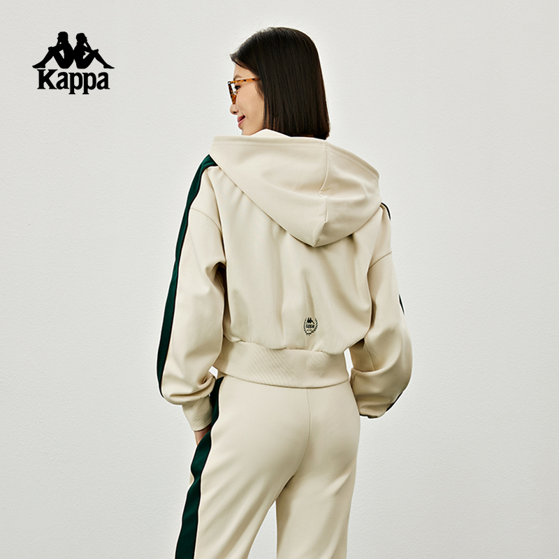 Kappa卡帕运动卫衣女短款收腹连帽开衫美式字母长袖外套K0D62MK02 - 图1