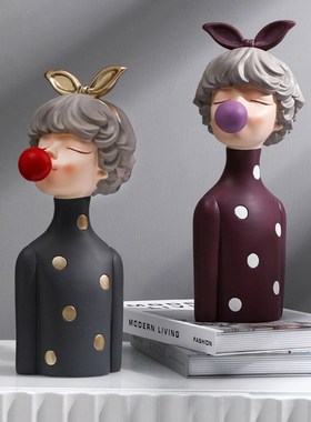 北欧客厅桌面玄关酒柜电视柜可爱少女H心吹泡泡女孩家居摆件装饰