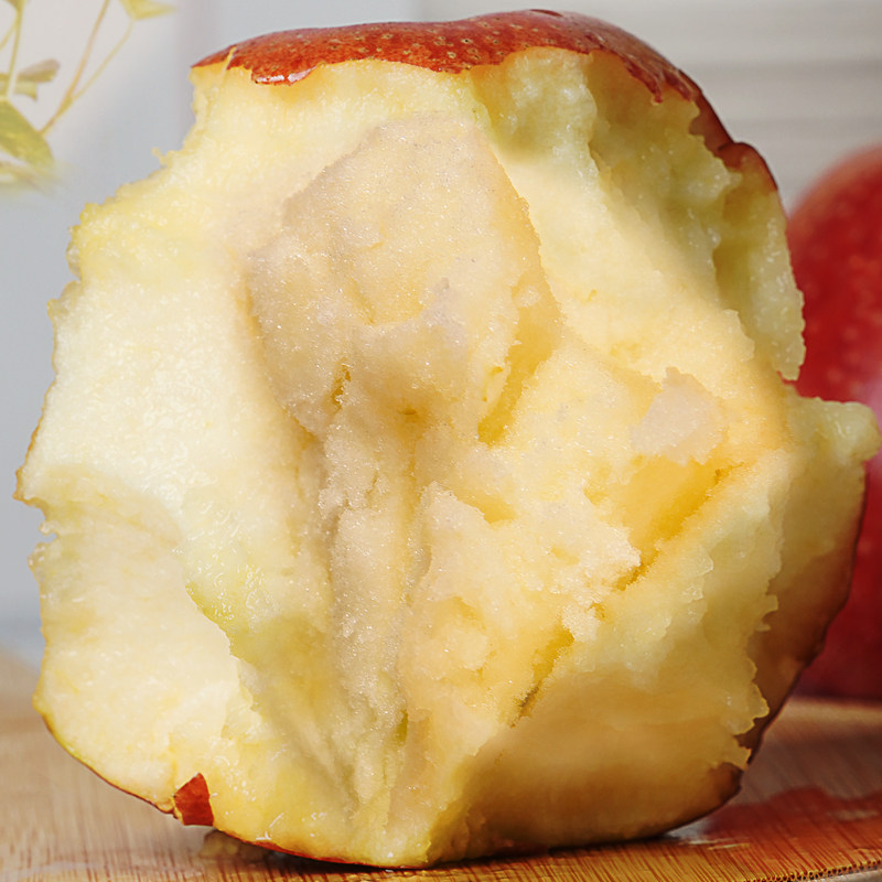  齐巧多生鲜苹果