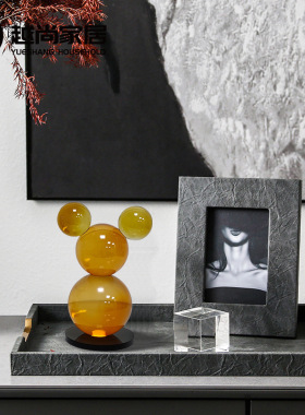 现代意式轻奢创意奇趣小众t设计感精致水晶摆件样板间家居软装饰