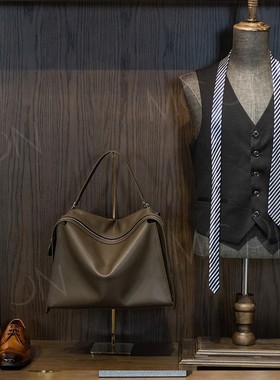 慕空间样板房道具衬衣男士带包西装衣柜收纳盒软装饰品衣帽间摆件