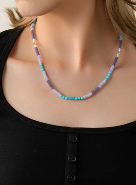 桑蕾自由系海雾紫烟串珠绿松石项链女时尚原创小众设计2025新品