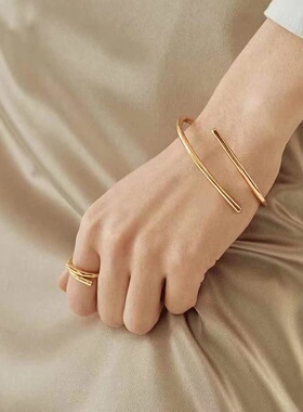 FIBRENO 交叉手镯 金色